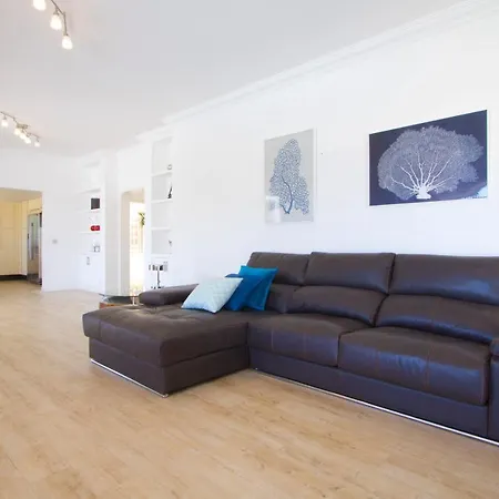 Alegria, Modern 3 Bed In Villa *